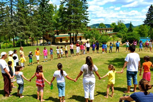 kids camp circle