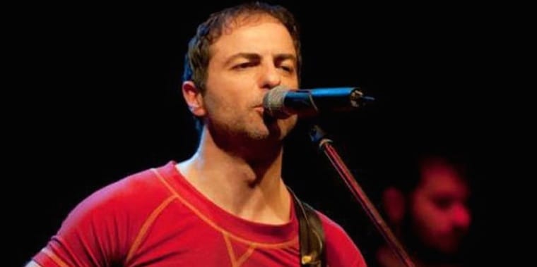 Μπαμπάς σε δίδυμα ο Νεκτάριος Σφυράκης 1 mpampas se didyma o nektarios sfurakis