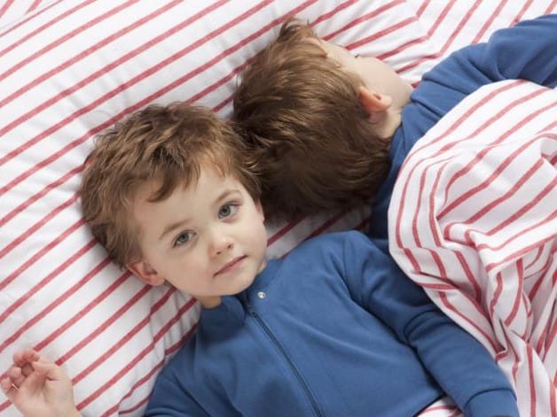 toddler sleep twins 2