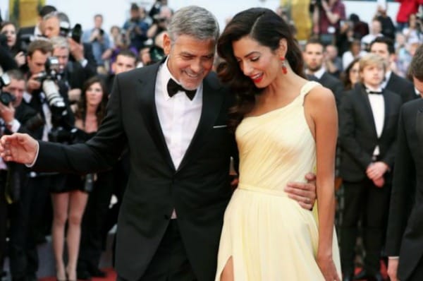 Ο George Clooney δηλώνει έτοιμος για το... φάσκιωμα των διδύμων! 10 George and Amal new