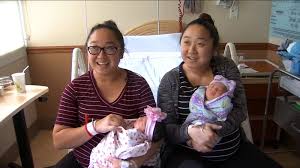 twin sisters give birth on same day