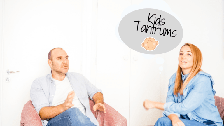 Παιδί σε tantrum