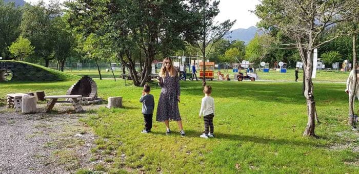 Διακοπές με παιδιά; Η Άννα Παπαρίζου μας συστήνει το Family Hotels Greece! 2 Ninemia stay and play cover