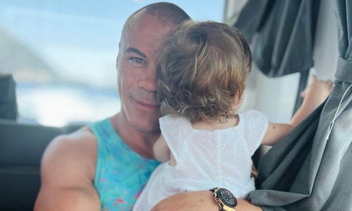 dc1cf80e 06b9cb6f zampidis anartiseis 1