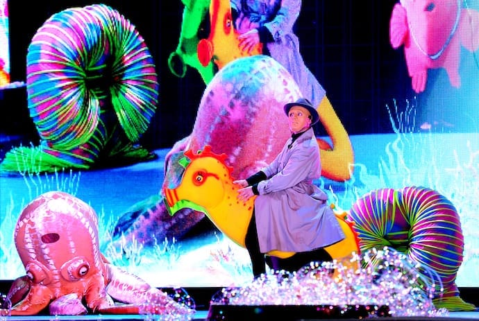 "Το Υποβρύχιο Bubble Show" είναι ένα φαντασμαγορικό χριστουγεννιάτικο θέαμα στο Tae Kwo Do (από 25/12) 2 s072