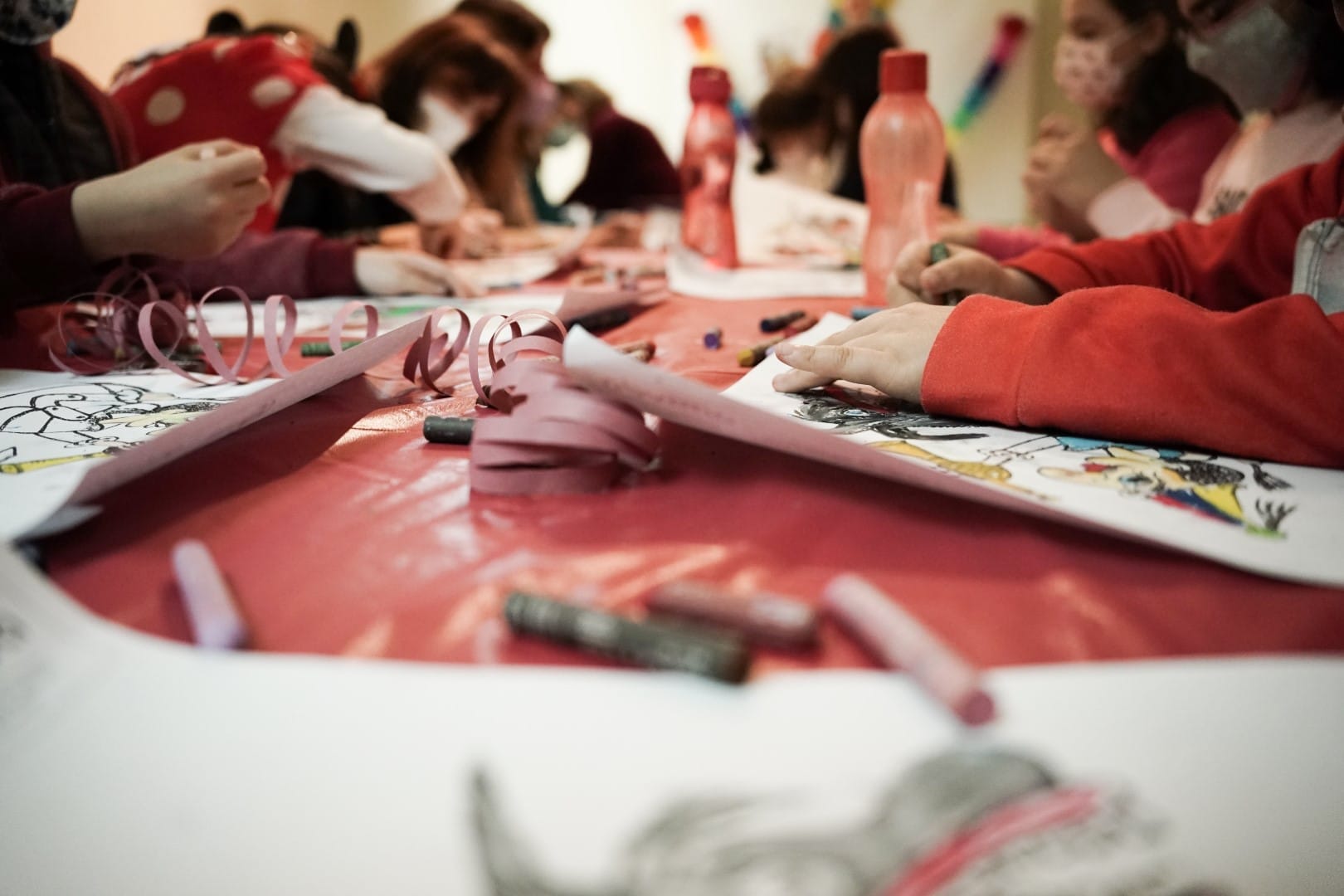 Γιορτάζουμε το τελευταίο τριήμερο της Αποκριάς στους δρόμους της Αθήνας και στο Λόφο Φιλοπάππου 1 2 3