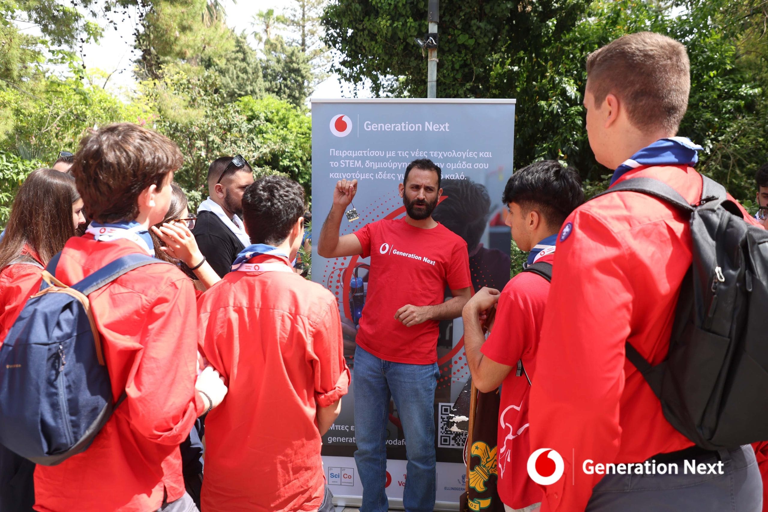 Ίδρυμα Vodafone: STEΑM δράσεις στη μεγαλύτερη προσκοπική εκδήλωση στην Ελλάδα 2 Ίδρυμα Vodafone ΠΑΠΕ 4 scaled
