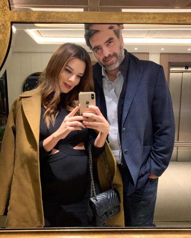 Νικολέττα Ράλλη: «Έφυγα από το μαιευτήριο άρχισα να «σκοτεινιάζω», με «έπαιρνε» προς τα κάτω» 3 75ff79c52f3d4775a15aa296d11b6358
