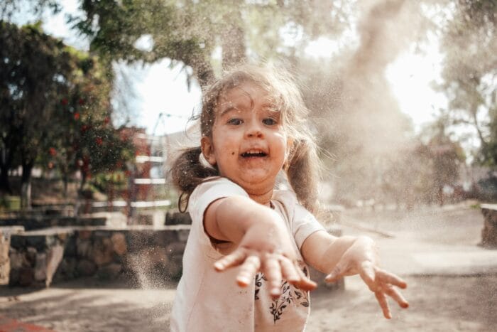 josue michel QtxdNRshth4 unsplash