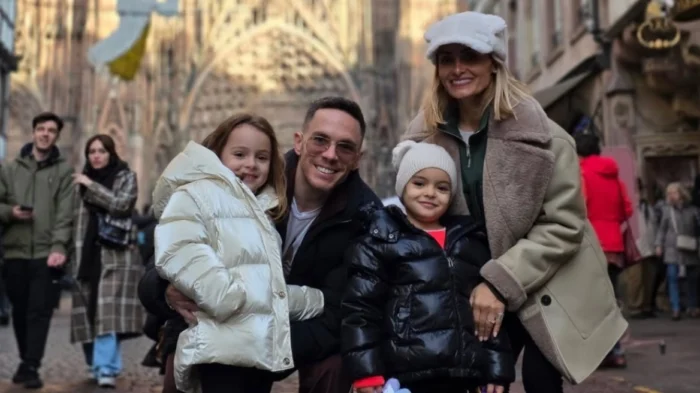 millousi petrounias kores