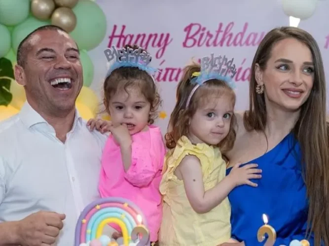 kores zabidi genethlia party 4.jpg